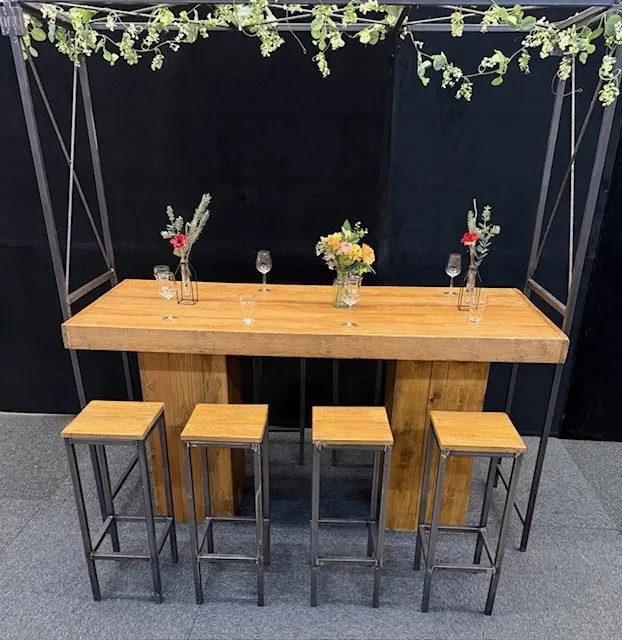 Statafel industrieel groot