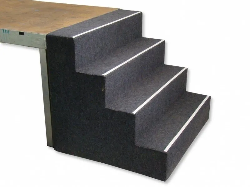 podiumtrap-60cm-hoog-3562 -17.75_1624881652.jpg